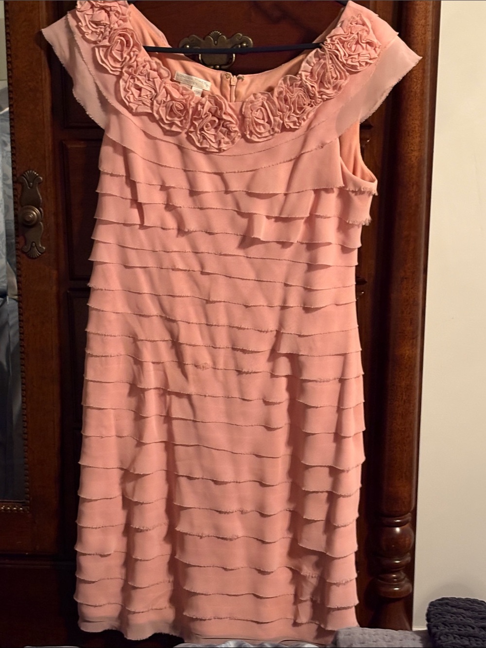 London Times Peach color Tiered Ruffle Midi Dress with Floral Neckline